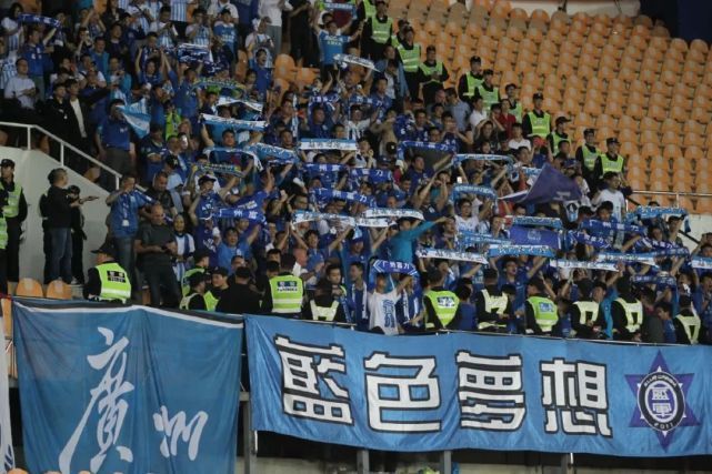 谭氏站了出来，力挺杨华梅。